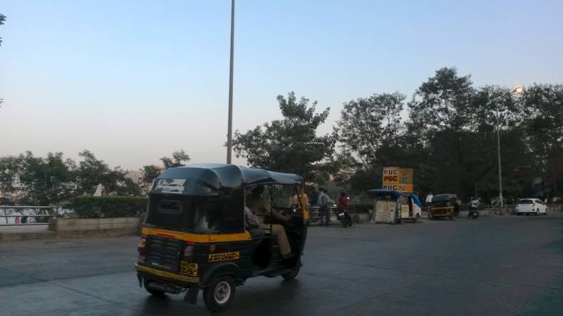 Mumbai rickshaws