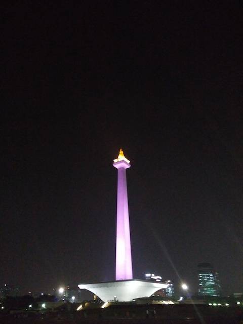jakarta national monument night